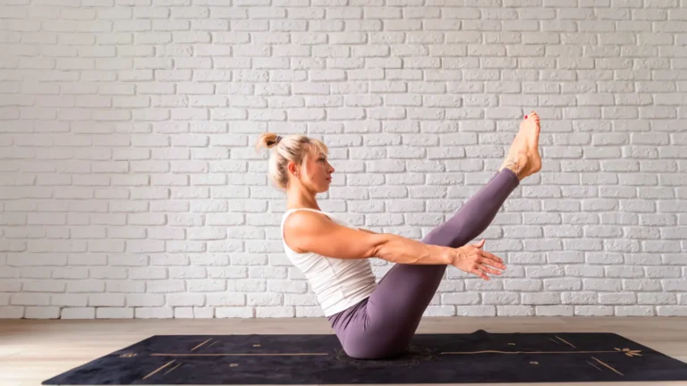 posture du bateau yoga